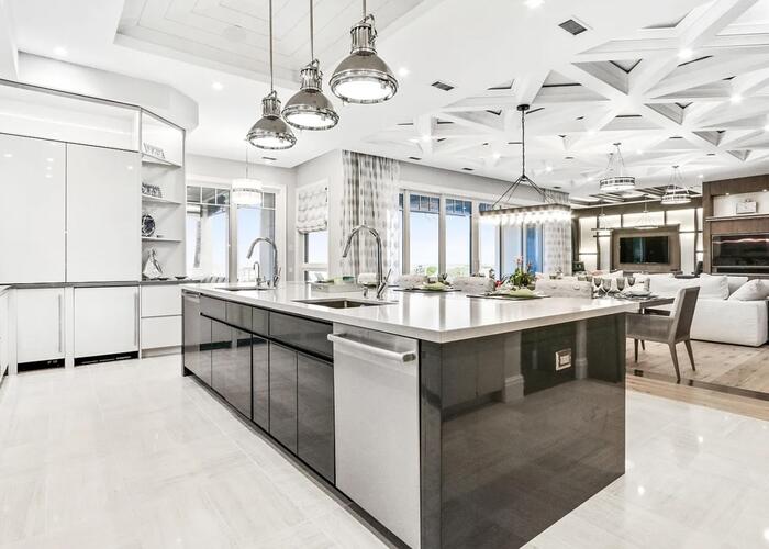 Kitchen with large island.